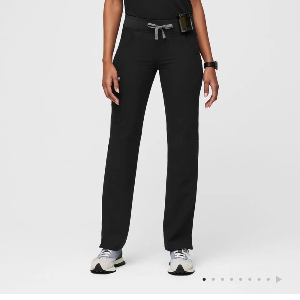 Figs Black Kade Scrub Bottoms